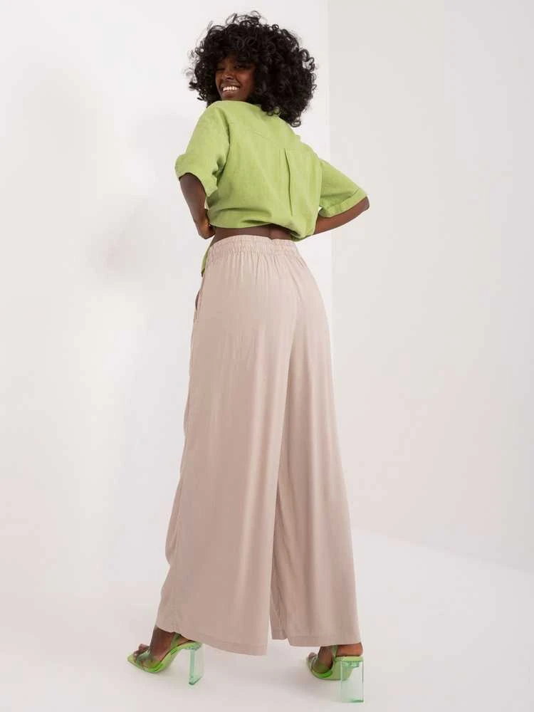 Kelnės smėlio spalvos