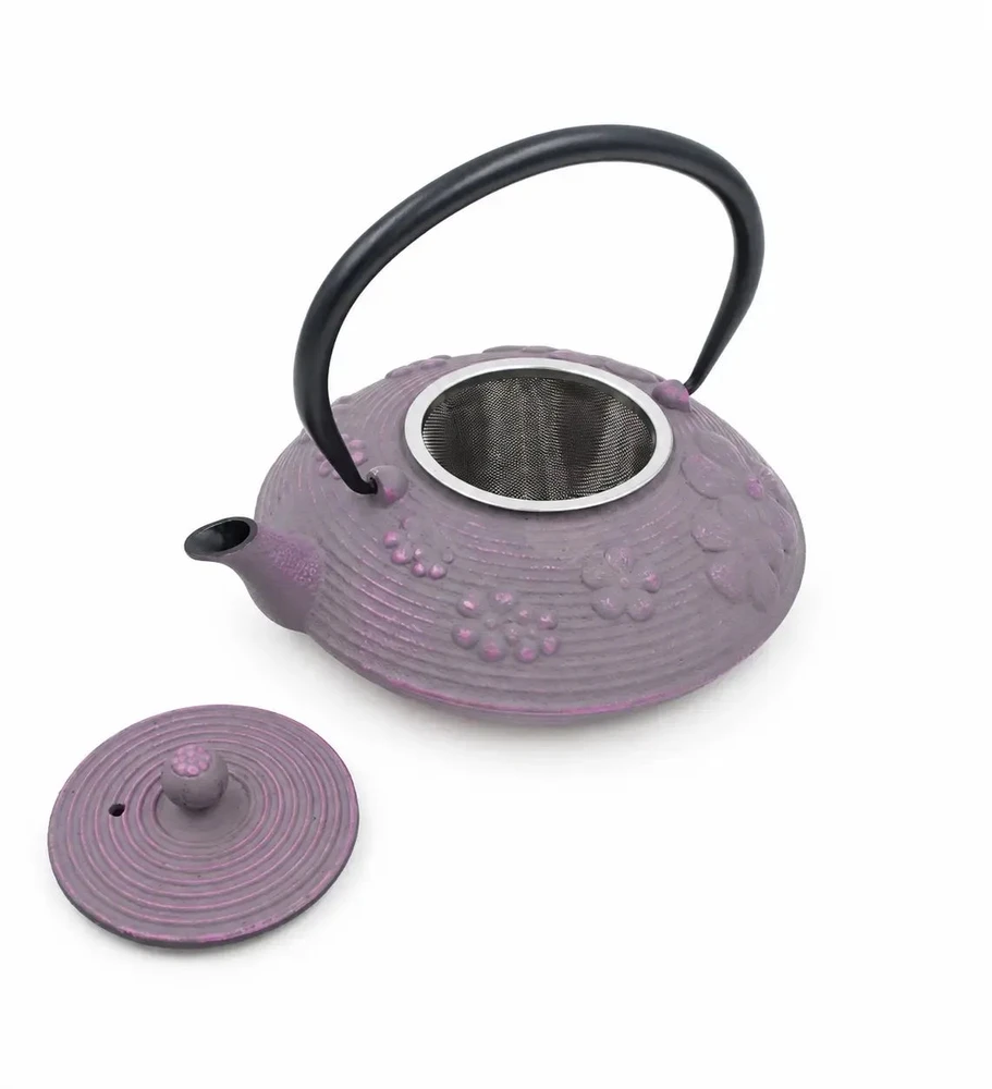 Ketaus arbatinukas su metaliniu sieteliu TR2309B