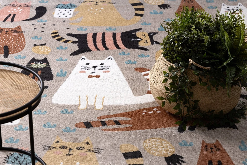 Kilimas 160 × 220 cm, smėlio spalvos BEO KITTENS