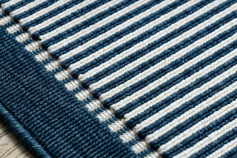 Kilimas su mėlynais dryžiais WINK LINES