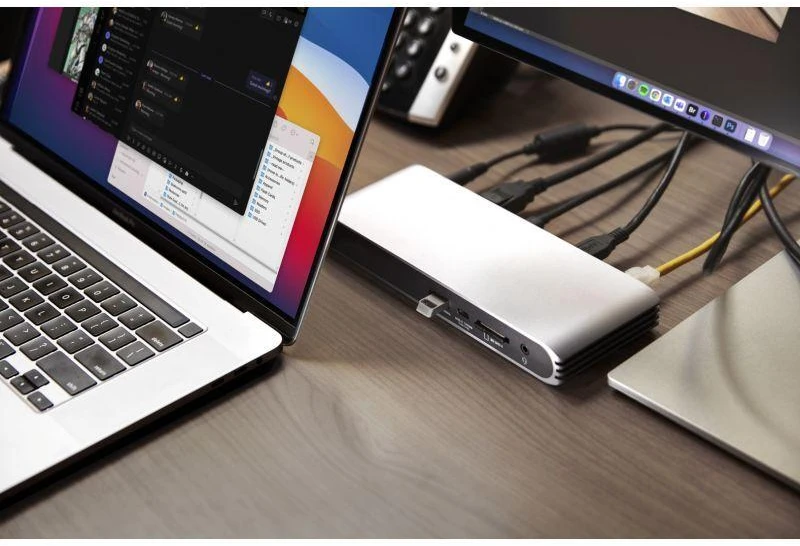 Ausinės KINGSTON DATATRAVELER 64GB USB 3.2 Gen 1 200MB/s atmintinė