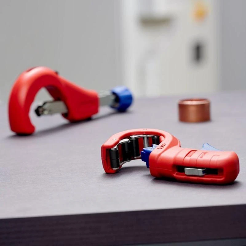 Vamzdžių pjaustyklė KNIPEX PVC DP50