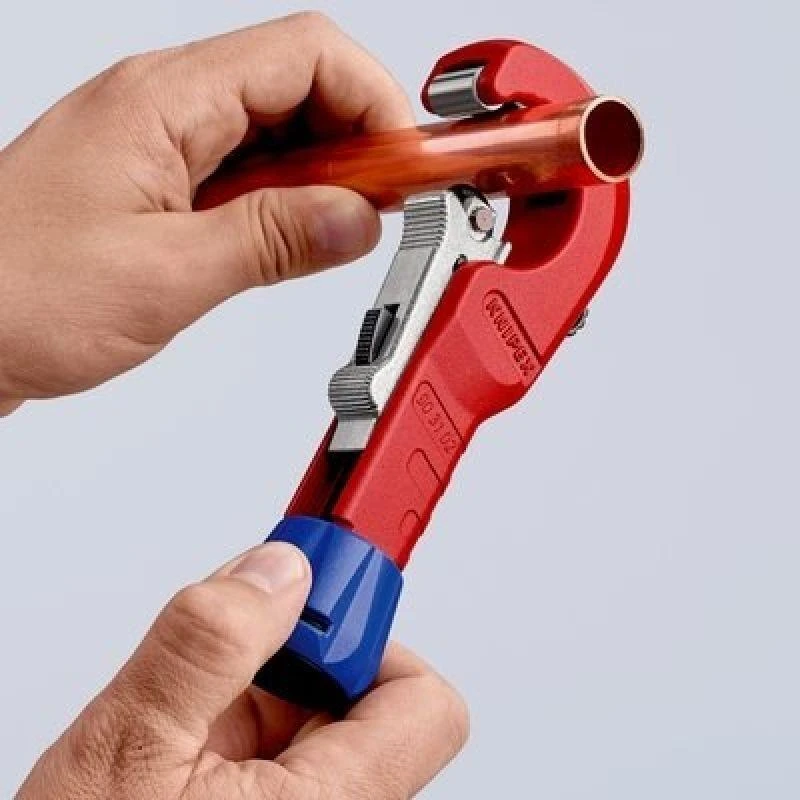 Vamzdžių pjaustyklė KNIPEX TubiX 6-35mm