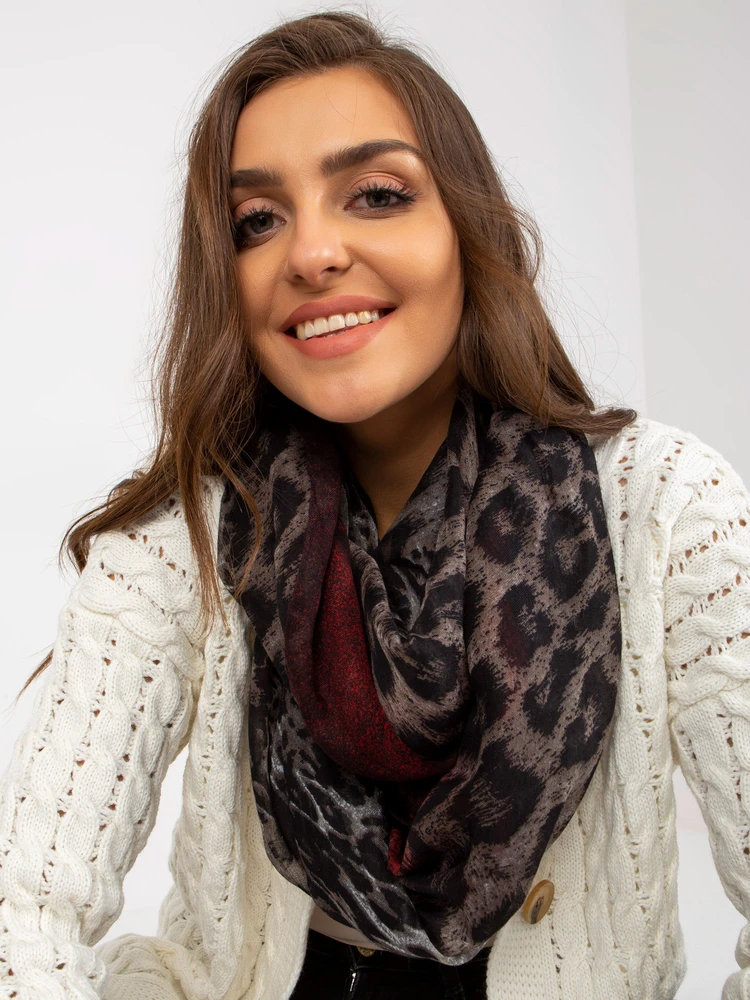 Komin-AT-KM-241357.03P-juoda-raudona