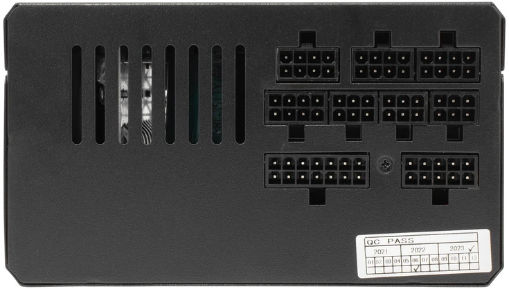 White Shark Kompiuterio maitinimo blokas Baltas Shark Colonel-2, 600 W, juodas