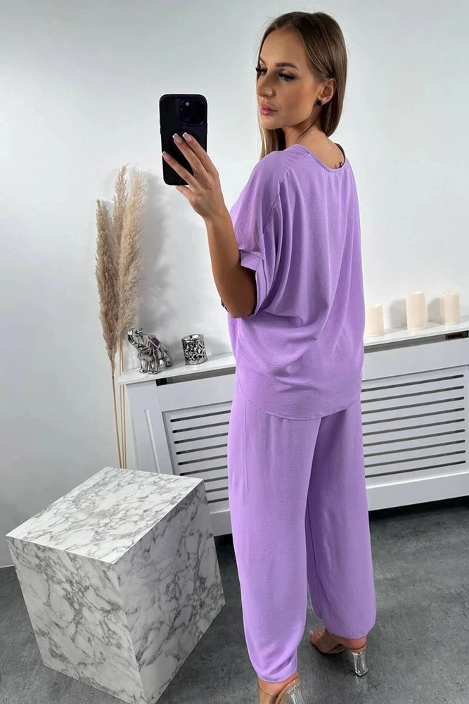 Komplektas su palaidine ir kelnėmis, šviesiai violetinės spalvos
