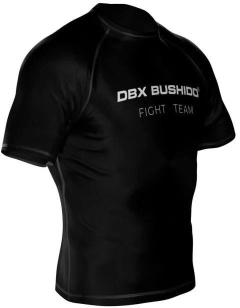 BUSHIDO Kompresinis 'Team' rashgardas pagamintas iš DBX MORE DRY M medžiagos.