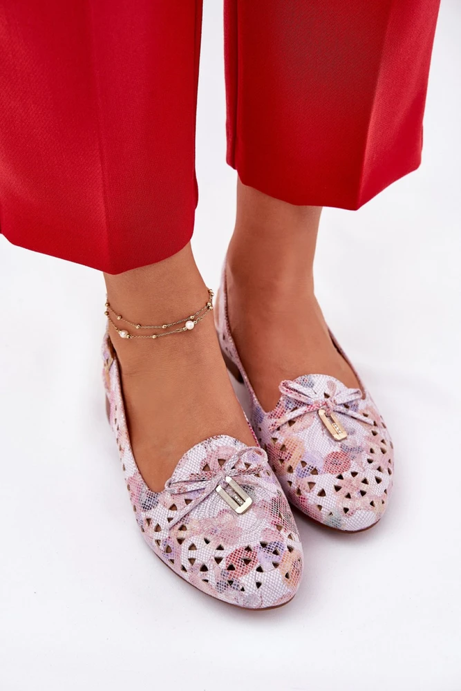 Kreminės spalvos ažūrinės balerinos su kulniuku Step in style