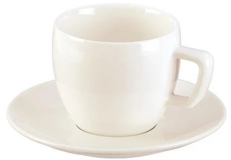 Kreminės spalvos cappuccino puodelis su lėkštute