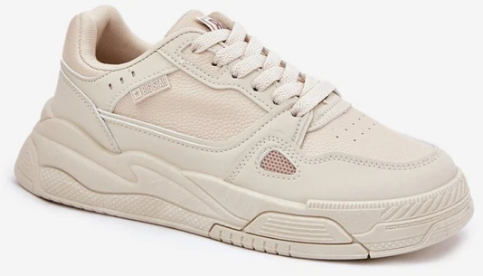 Kreminės spalvos sportbačiai Step in style