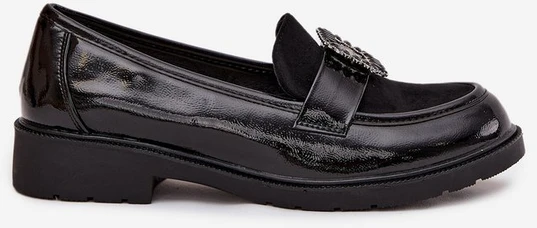 Lakuotos moteriškos juodos loafer tipo basutės S.Barski