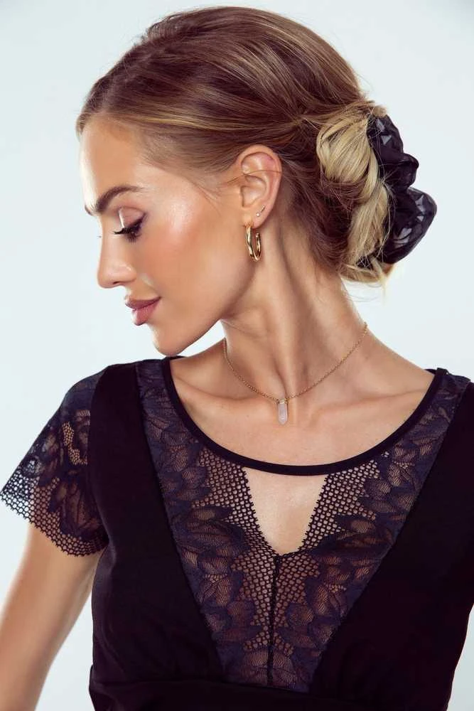 Lani palaidinė juoda