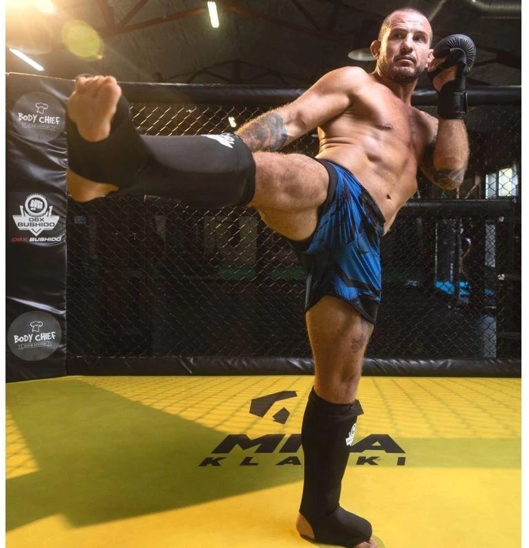 BUSHIDO Lankstūs blauzdų apsaugos M - Shinrage Juodos
