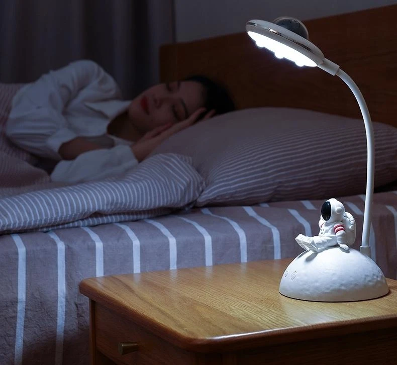 Gotel LED šviestuvas "Astronautas"