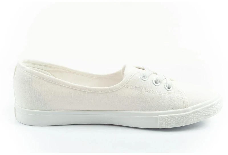 Lee Cooper moteriški sportinio stiliaus balti laisvalaikio bateliai tipo "slip-on"