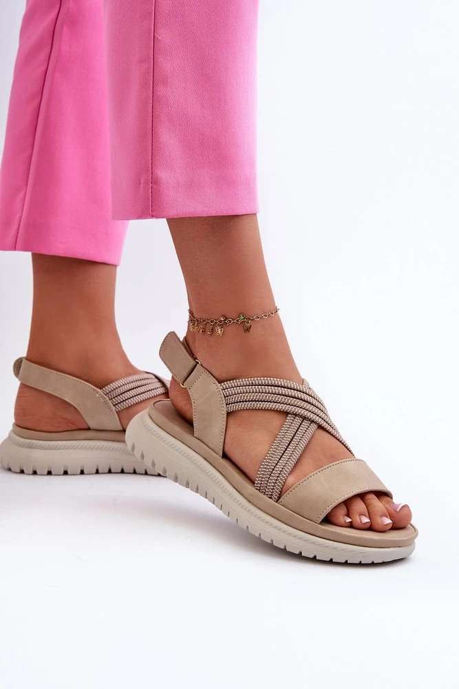 Lengvi moteriški patogūs Velcro sandalai smėlio spalvos Ceclea
