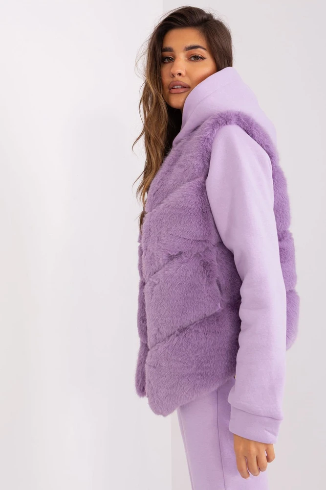 Liemenė violetinės spalvos