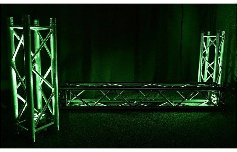 LIGHT4ME PENTA PAR 8x12W MKII RGBWA - RGB LED prožektorius
