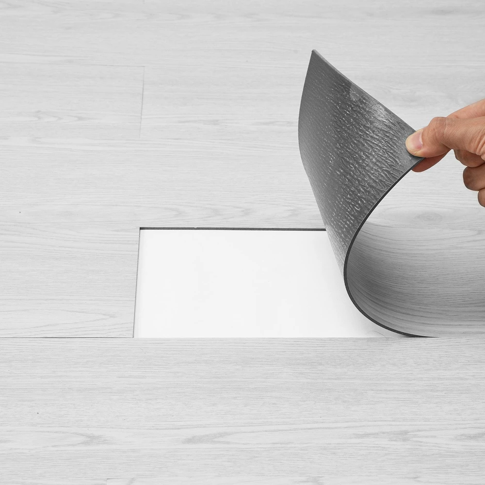 VEVOR Lipnios vinilinės grindų plytelės 36 vnt 2,5 mm storio šviesiai pilkos medienos tekstūra