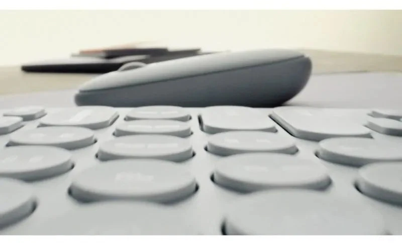 Logitech Pebble 2 M350s balta pelė