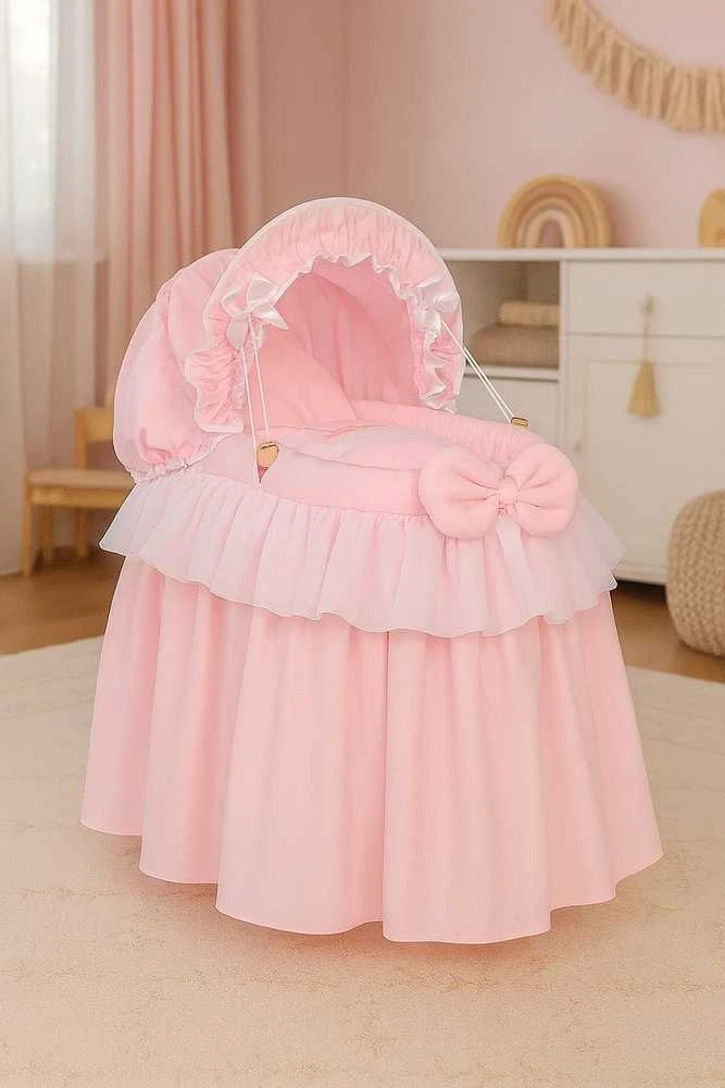 Lopšys lėlėms su gaubtu LITTLE PRINCESS rožinis – žaidimams ir rūpesčiui lėle.