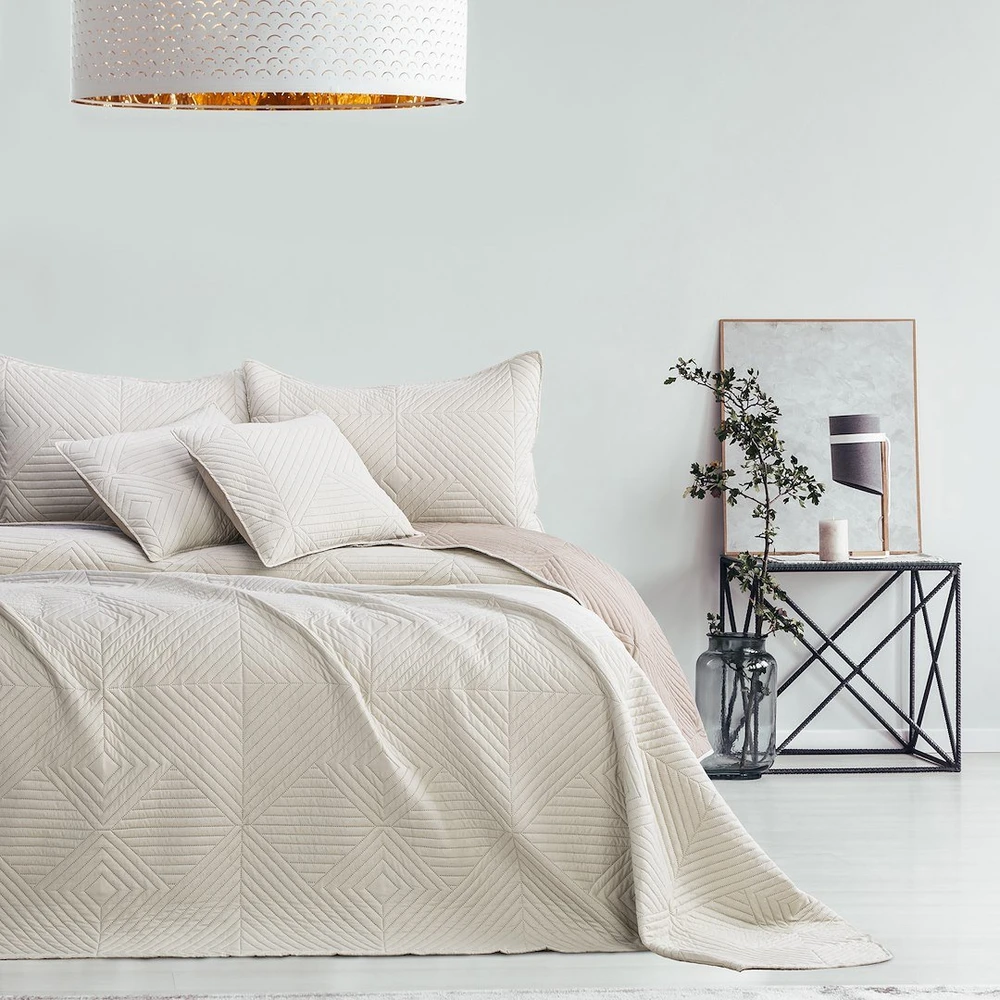 AmeliaHome Lovatiesė 170 × 270 cm, smėlio ir kapučino spalvų