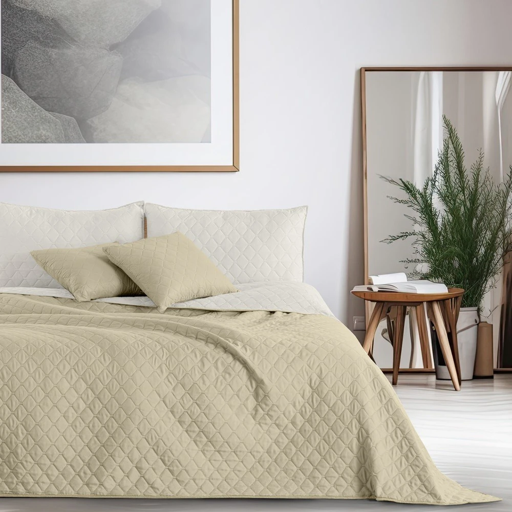 DecoKing Lovatiesė 240 × 260 cm, smėlio ir balta