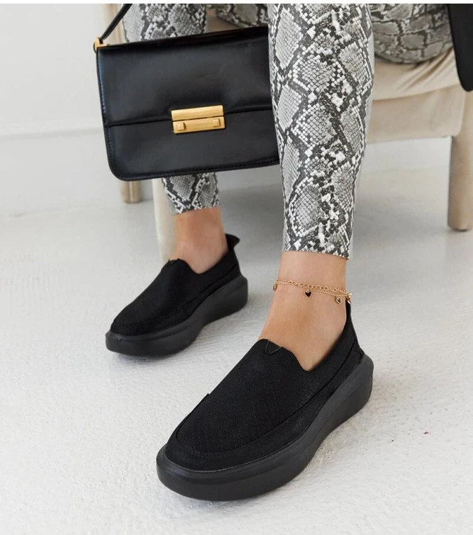 Low Shoes Solea