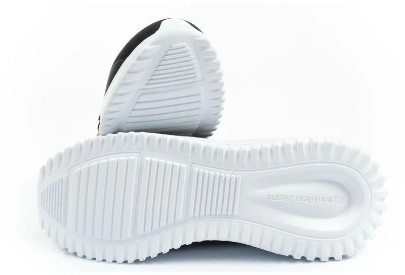 Madingi juodi sportiniai bateliai moterims Calvin Klein Eva Runner