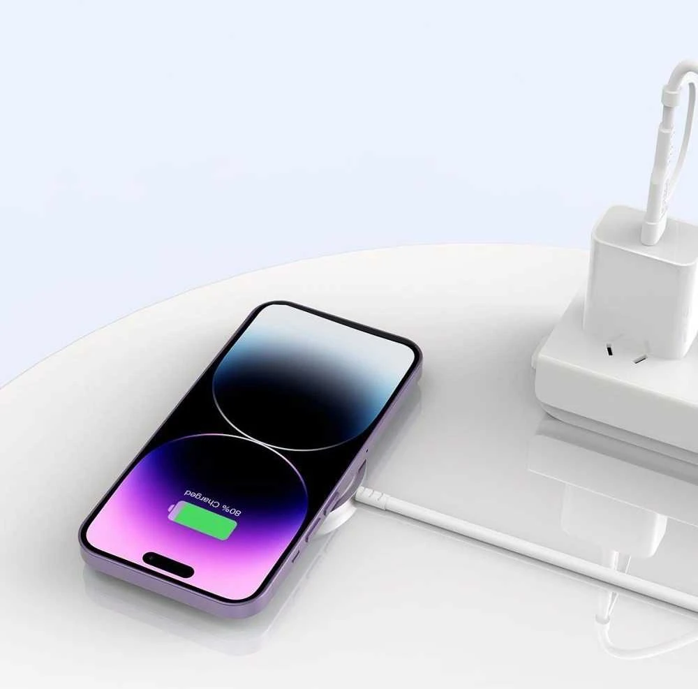 Tech-Protect QI15W-A44 magnetinis belaidis įkroviklis su MagSafe - Baltas