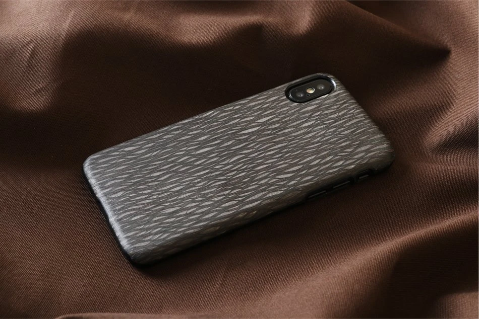 MAN & AMP;WOOD MAN&WOOD medinis telefono dėklas iPhone X/XS, juodas