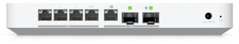 Maršrutizatorius (šliuzas), „UniFi“ valdiklis, NVR, „Ubiquiti UniFi“ komutatorius (UCG-Fiber-EU)