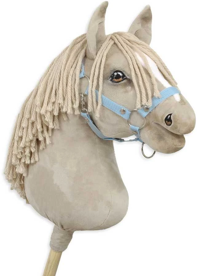 Medinis hobis arkliukas – cremello spalva