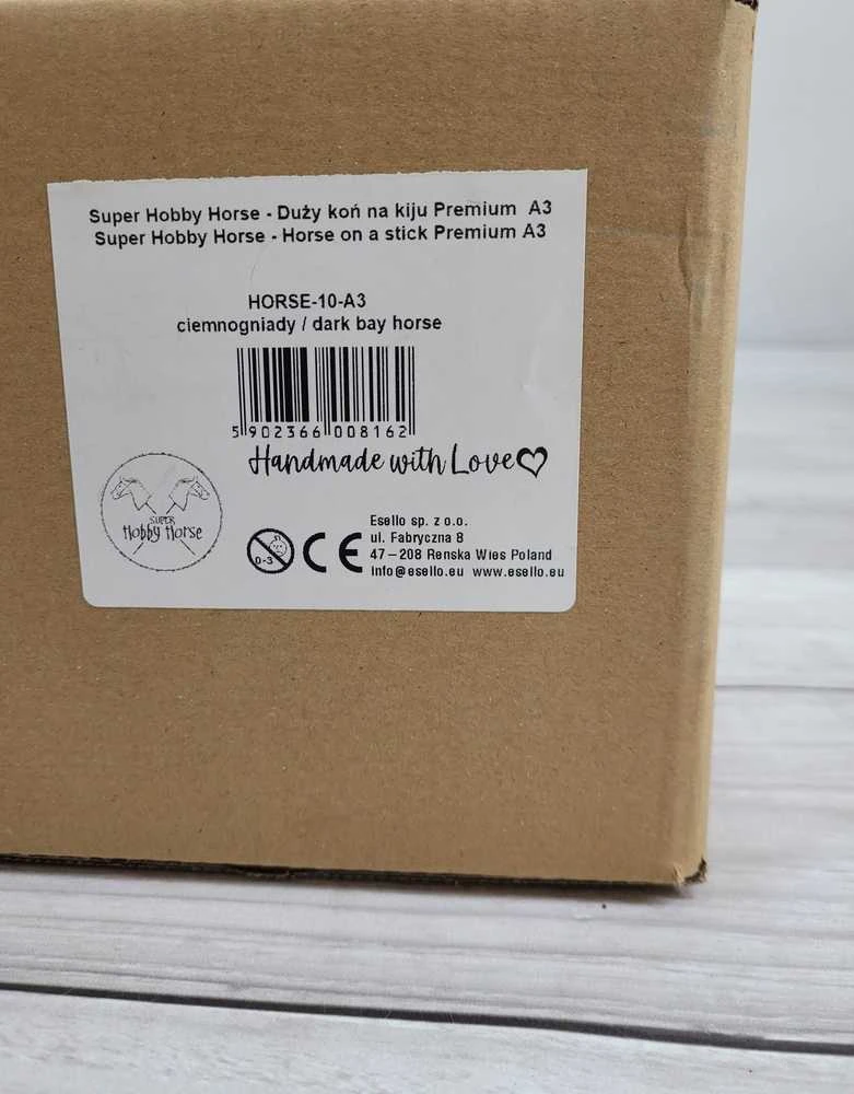 Medinis žirgas su kotu – tamsiai rudas, premium
