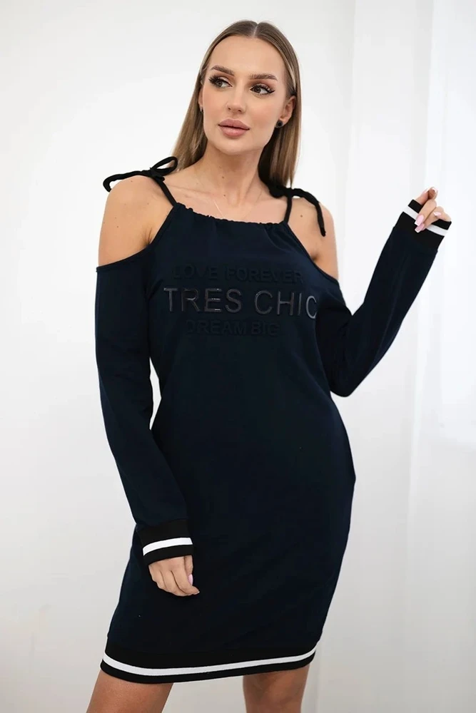 Medvilninė suknelė su užrašu „Tres Chic“, tamsiai mėlyna