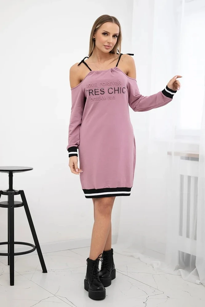 Medvilninė suknelė su užrašu „Tres Chic“, tamsiai rožinė