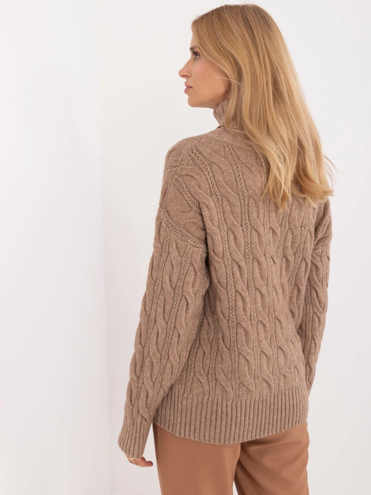 Megztinis-AT-SW-23445.00-tamsiai smėlio spalvos