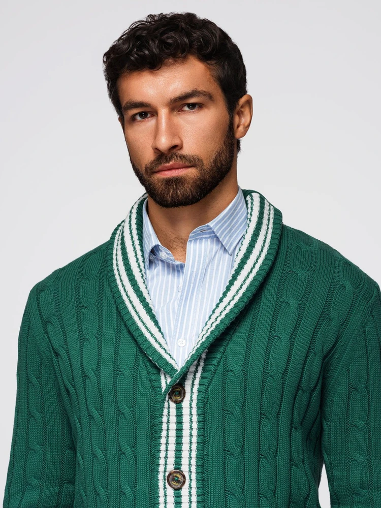 Megztinis su šaliu apykakle preppy stiliaus žalias – šilumai ir išskirtinumui rudens dienoms.