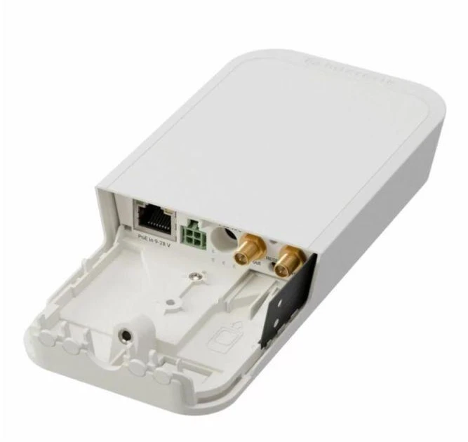Mikrotik wAP LoRa8 rinkinys maršrutizatorius - 300 Mbps, LAN 10/100 Mbps, 9-30V maitinimo šaltinis, tvirtinamas prie lubų, baltas korpusas, vidinė ir išorinė antena, Atheros QCA9531 650 MHz, 16 MB Flash
