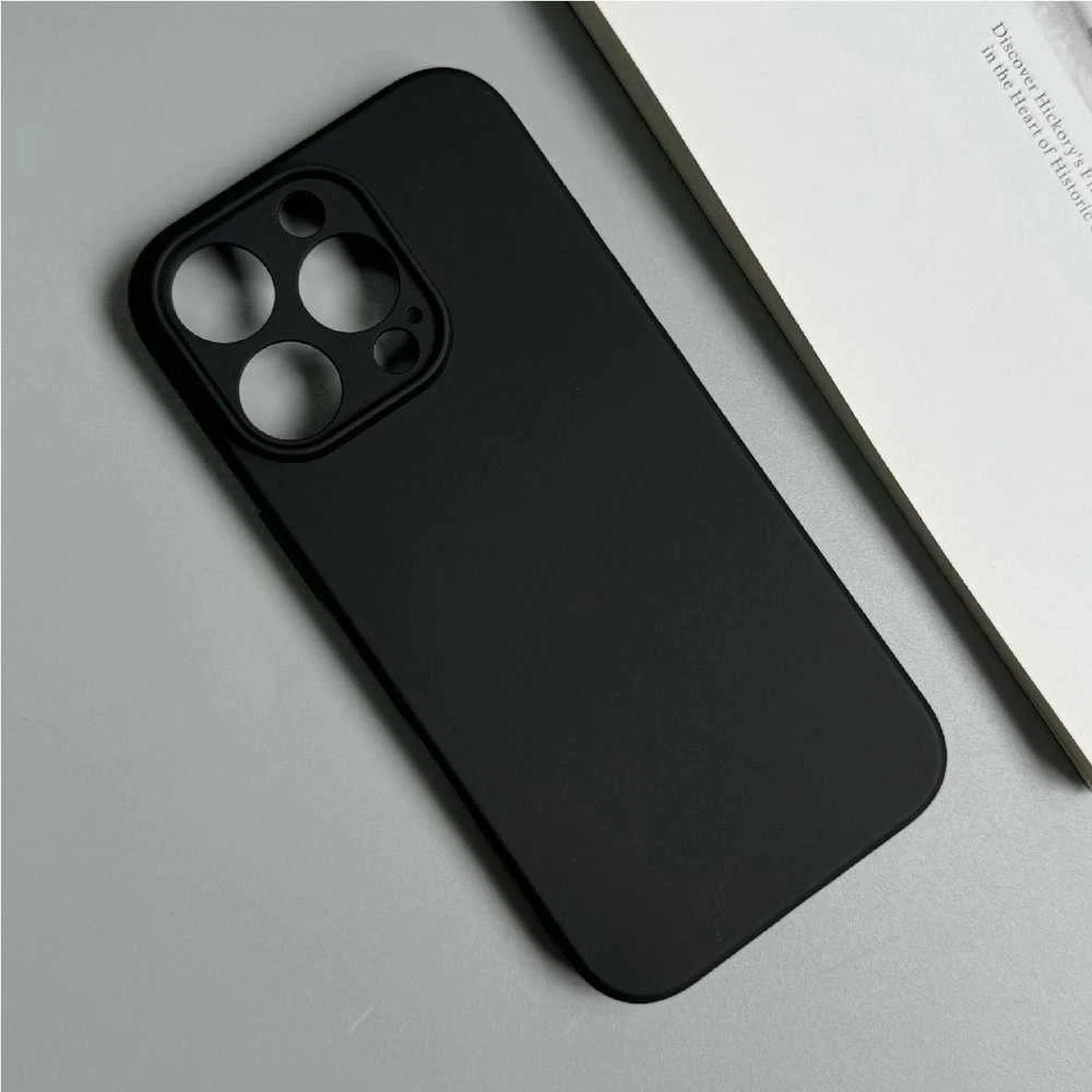 Hurtel Soft Apple iPhone 16 Pro – dėklas telefonui juodos spalvos