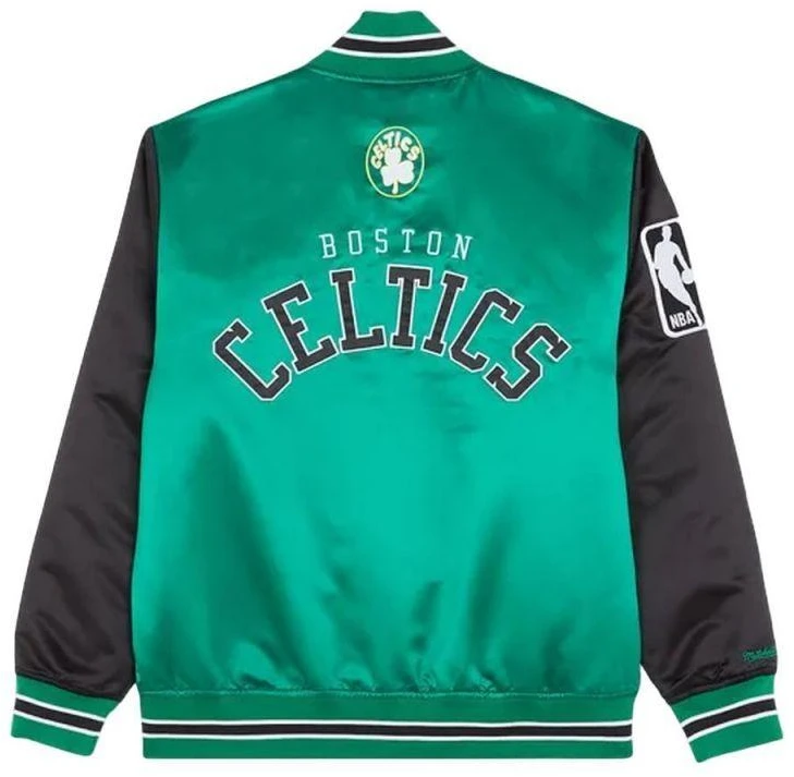Mitchell & Ness NBA Boston Celtics Primetime sunkaus satino striukė su senoviniu „Celtics“ logotipu M JK8453-BCEKYGN