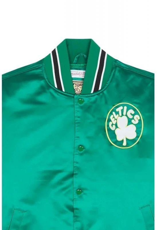 Mitchell & Ness NBA Boston Celtics Primetime sunkaus satino striukė su senoviniu „Celtics“ logotipu M JK8453-BCEKYGN