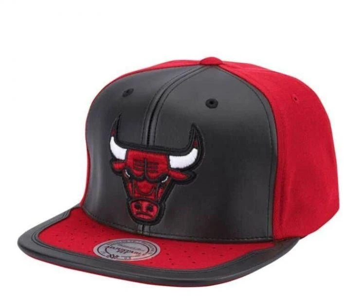 Mitchell & Ness NBA Chicago Bulls NBA Day One Snapback kepurė "Bulls" 6HSSMM19224-CBUBKRD