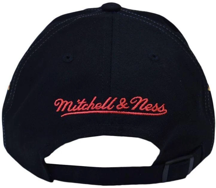 Mitchell & Ness NBA Houston Rockets Flamez Kepuraitė su dirželiu - 6LUXMM20018 HROBLCK