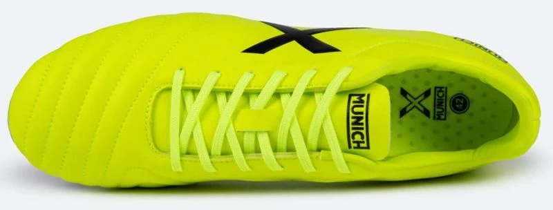 Miuncheno "Arenga" 303 FG M 2159303 futbolo bateliai