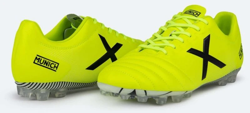 Miuncheno "Arenga" 303 FG M 2159303 futbolo bateliai