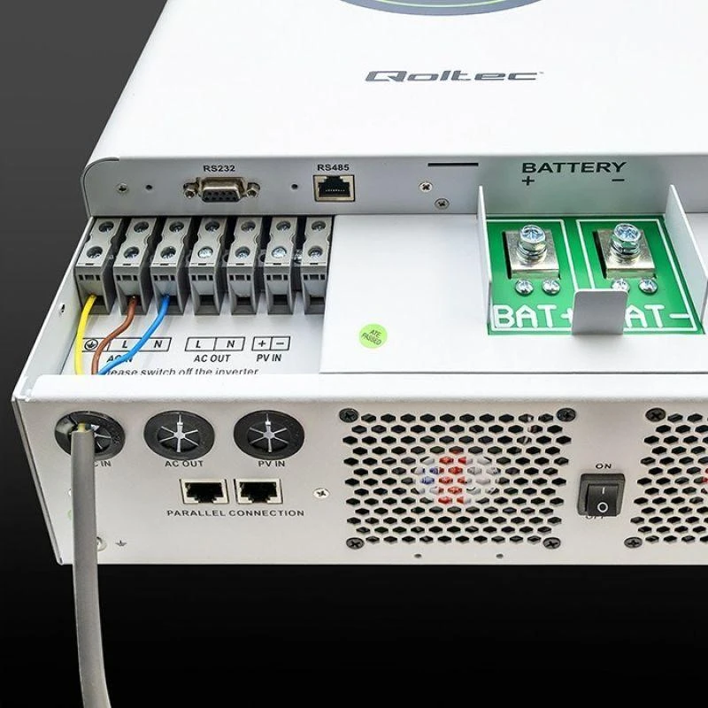 Modulinis hibridinis saulės inverteris Qoltec 53861 Off-Grid 6200w 120a 48v