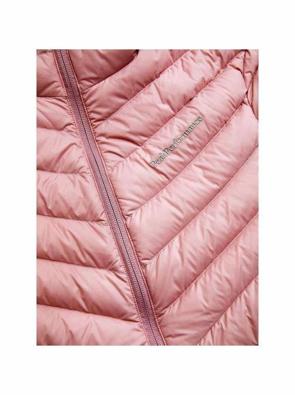 Moterims Frost Down Hood striukė rožinė Peak Performance