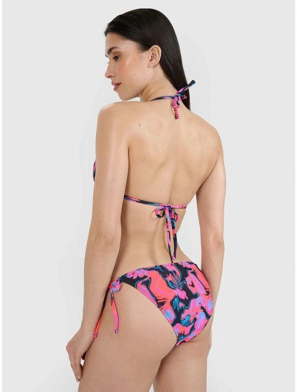Moterims suvarstomas ant kaklo bikini viršus 4F 4FWSS25UBKTF075-54A