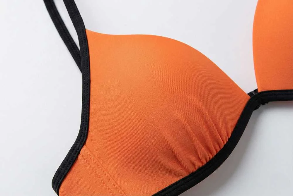 Moteriška bikini liemenėlė su pakeliančia įdėkle Dora
